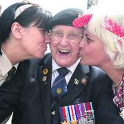 D-Day veteran Clifford Jones meets Lisa Grimshaw and Julie Shore