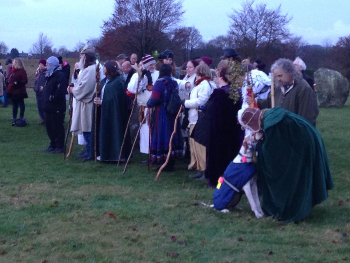 Waiting for the Winter Solstice at Avebury