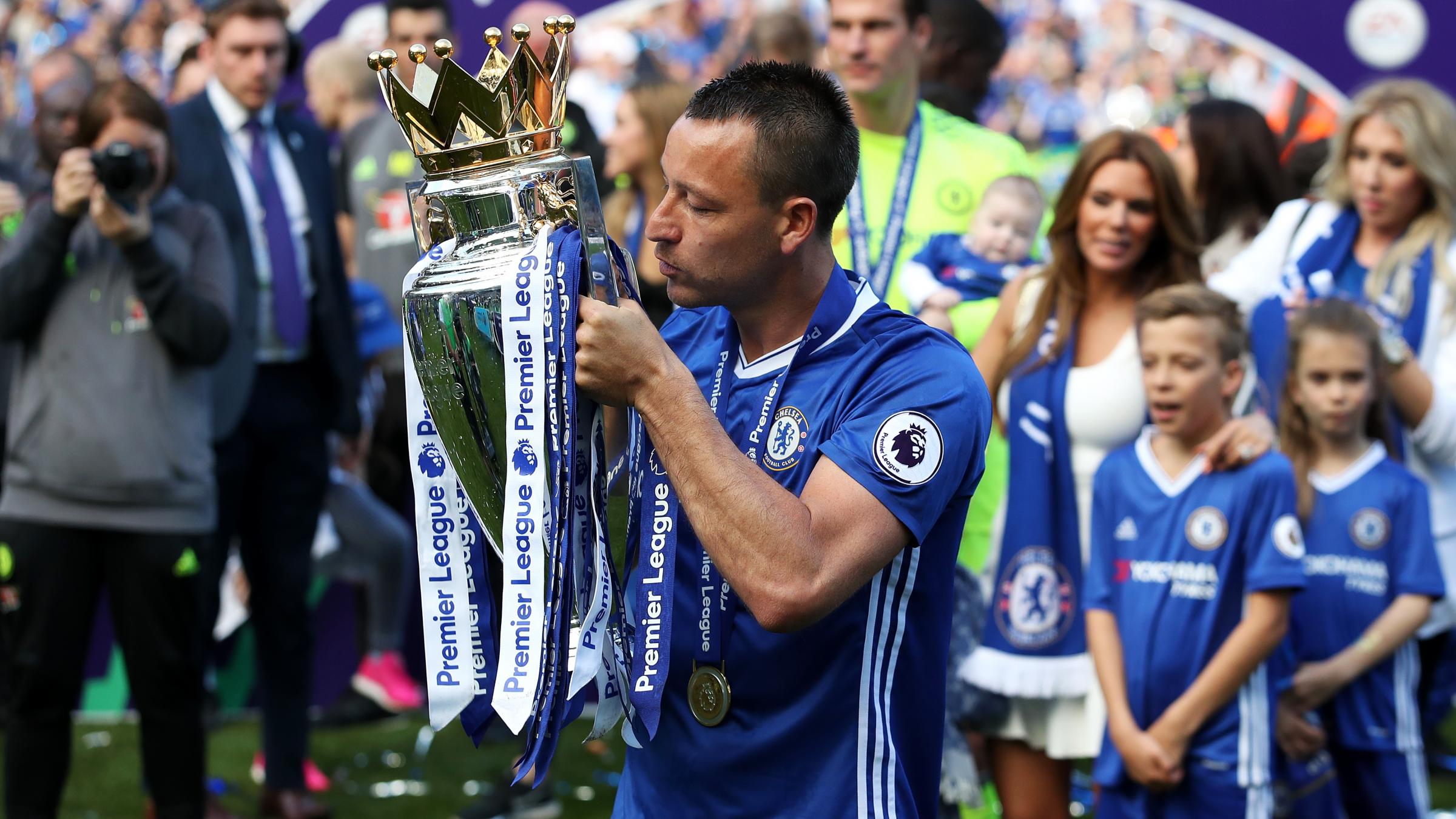 Bookmaker pays out on John Terry substitution bets - The Wiltshire Gazette and Herald