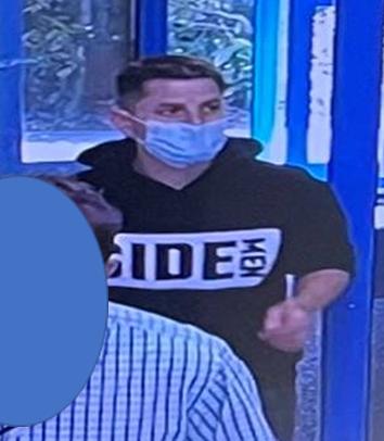 The Wiltshire Gazette and Herald: CCTV Appeal Business theft suspect 2 The Wiltshire Gazette and Herald: CCTV Appeal Business theft suspect 2