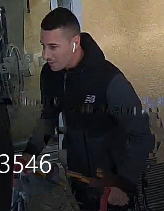 The Wiltshire Gazette and Herald: CCTV Appeal Sainsbury's Man 1 The Wiltshire Gazette and Herald: CCTV Appeal Sainsbury's Man 1