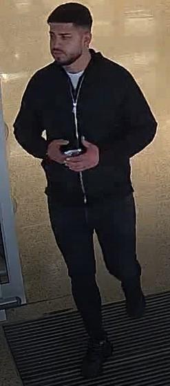 The Wiltshire Gazette and Herald: CCTV Appeal Sainsbury's Suspect 2 The Wiltshire Gazette and Herald: CCTV Appeal Sainsbury's Suspect 2