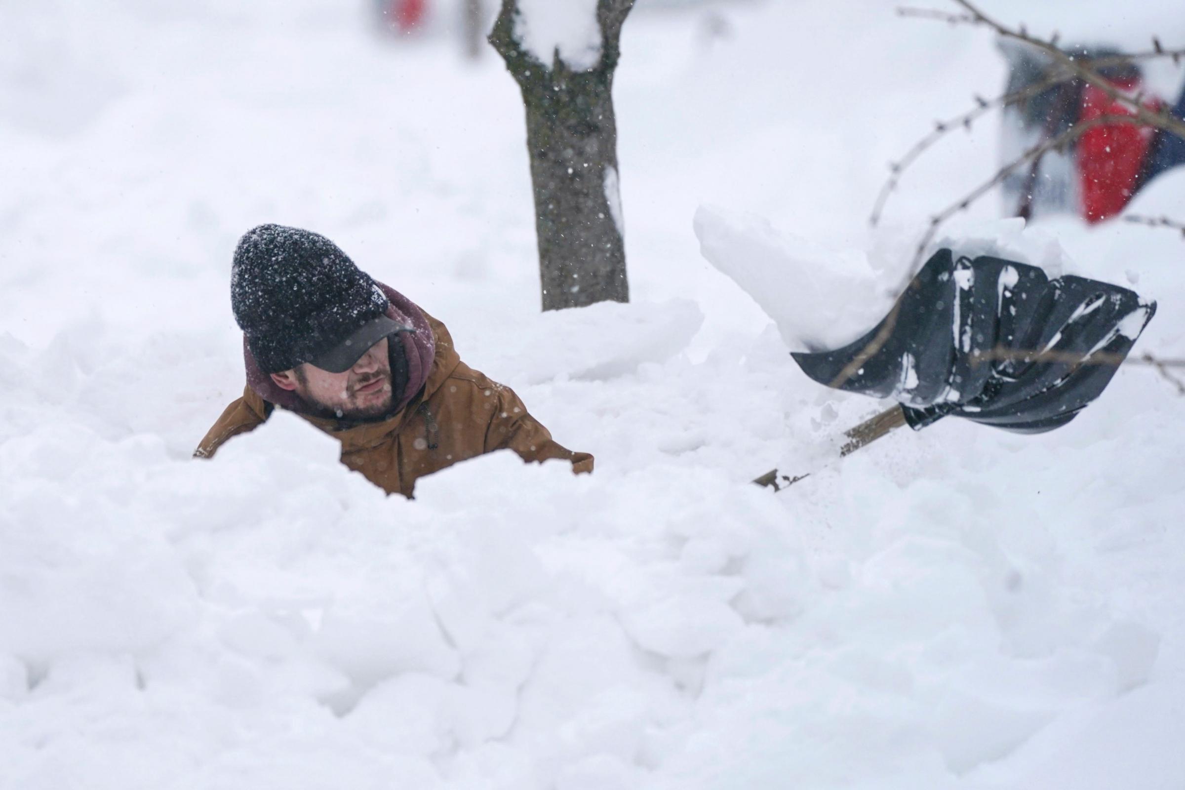 More snow in store for Buffalo after blizzard 'for the ages' | The Wiltshire Gazette and Herald - Vimarsana News