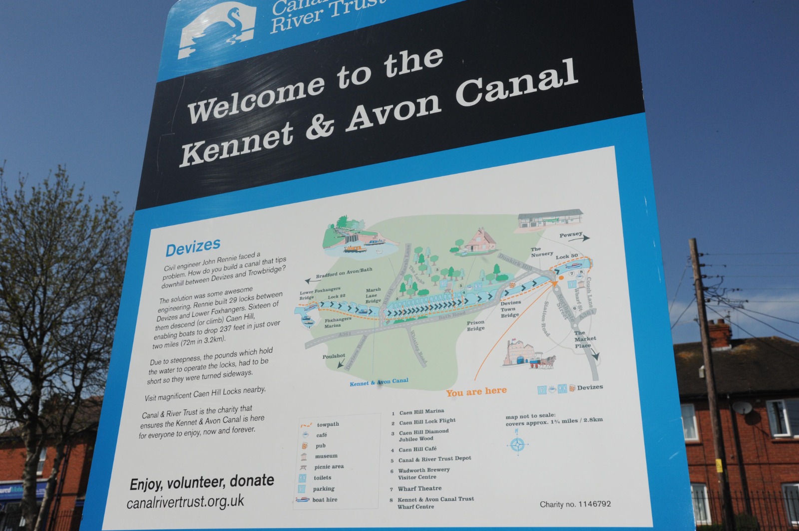 Canal and River Trust's removal of dog poo bins in Devizes criticised | The Wiltshire Gazette and Herald - Vimarsana News
