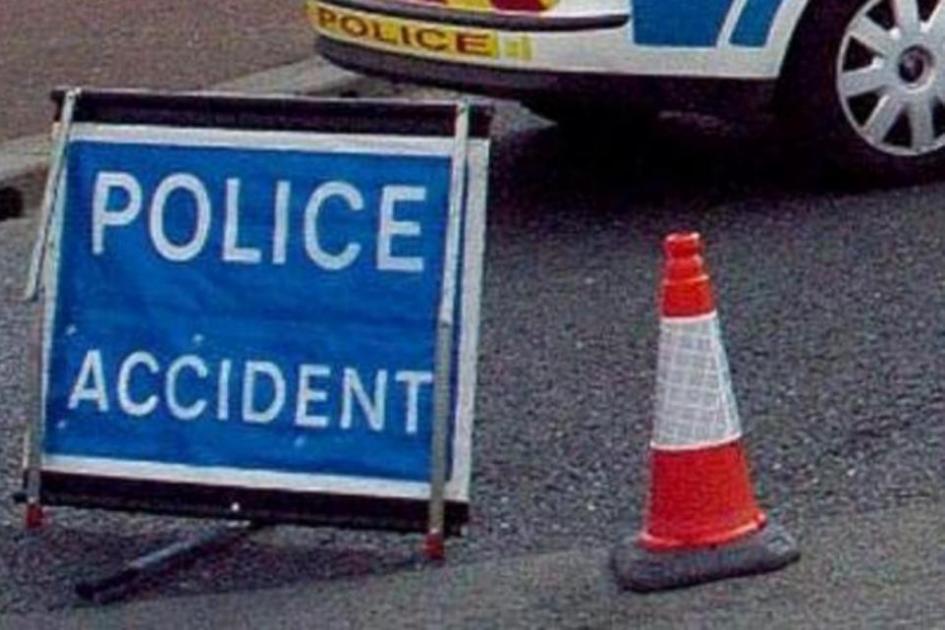 B4696: Purton road blocked after 'serious crash' 