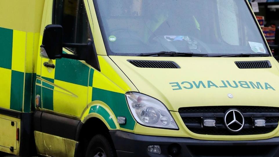Vauxhall crash in Faringdon leaves woman in hospital | The Wiltshire Gazette and Herald - Vimarsana News
