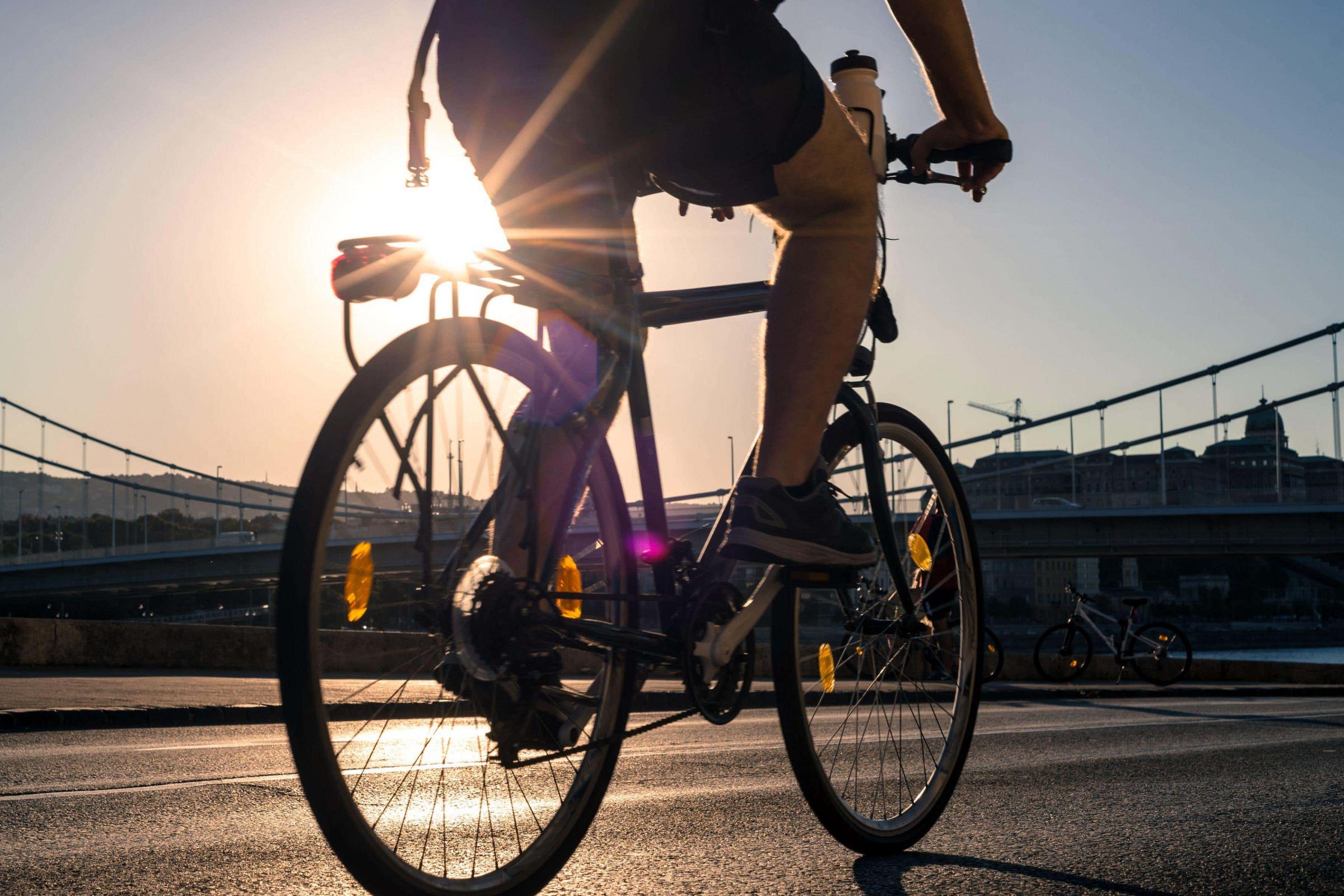 Motorists urged to use stickers on mirrors to help them 'Think Bike' | The Wiltshire Gazette and Herald - Vimarsana News