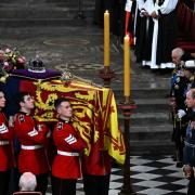 1st Battalion Grenadier Guards carrying the coffin of Queen Elizabeth II.